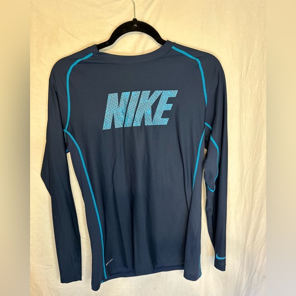 Nike Other - Boys Nike X-Large dry fit long sleeve Technical Shirt